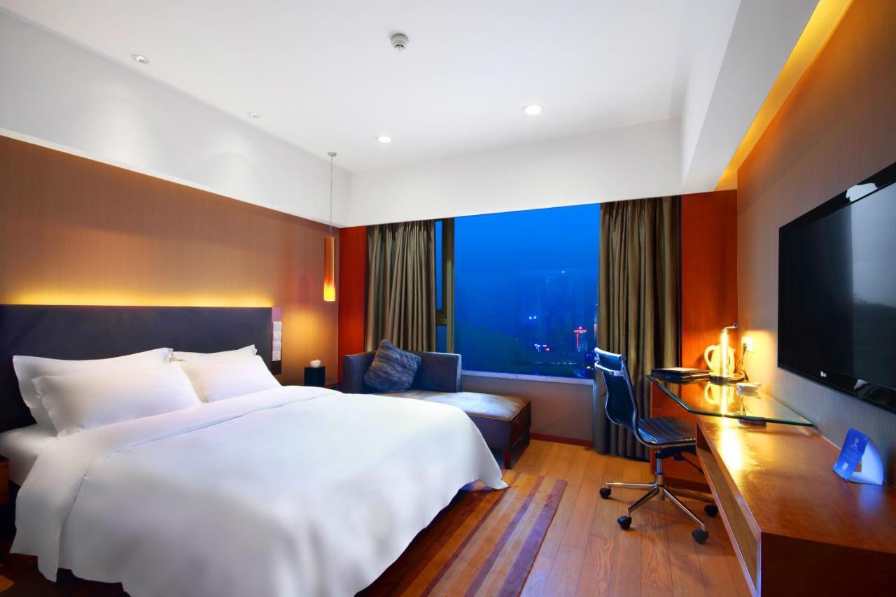 Grand Mercure Dongguan Humen Exteriör bild