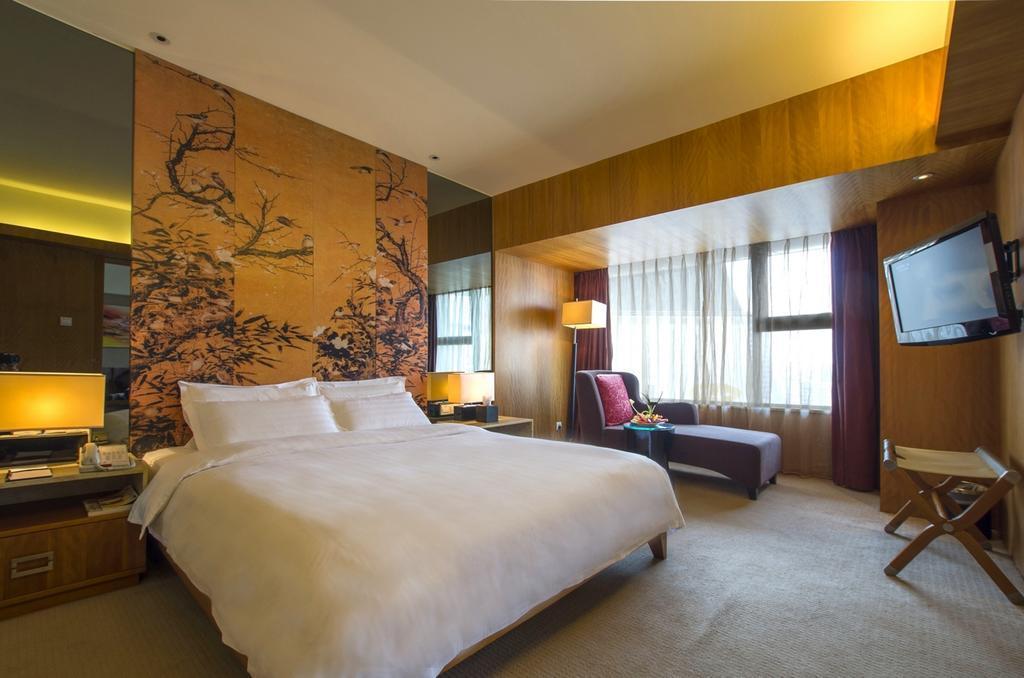 Grand Mercure Dongguan Humen Exteriör bild