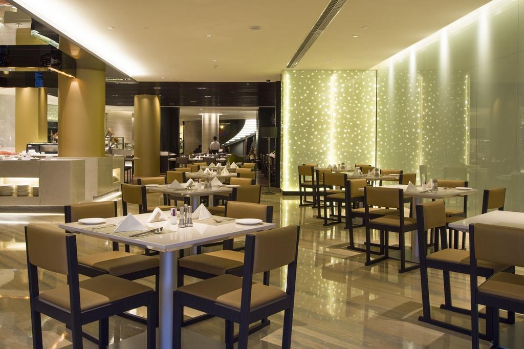 Grand Mercure Dongguan Humen Exteriör bild