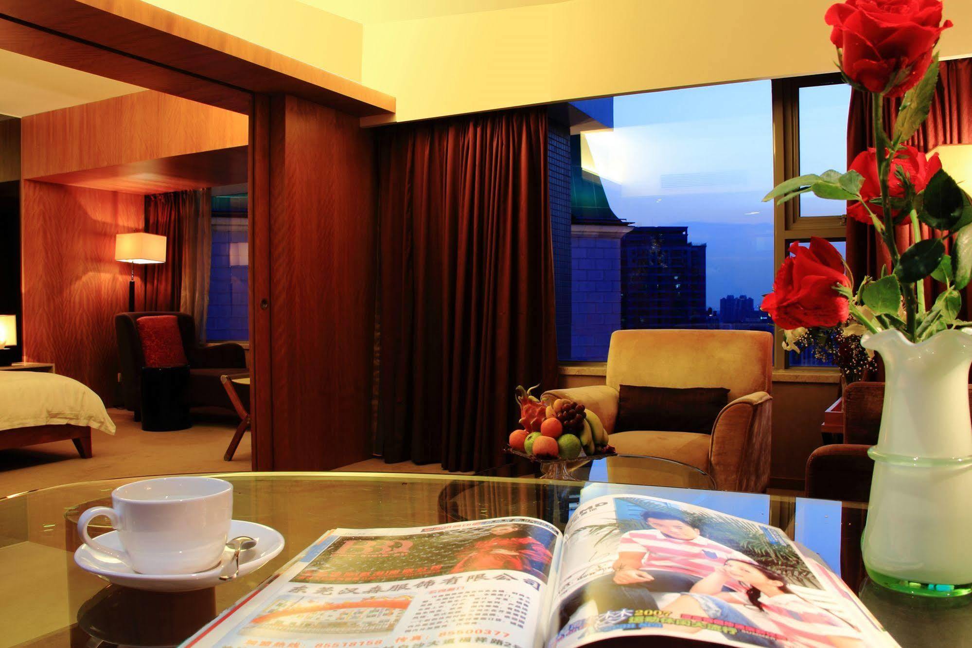 Grand Mercure Dongguan Humen Exteriör bild
