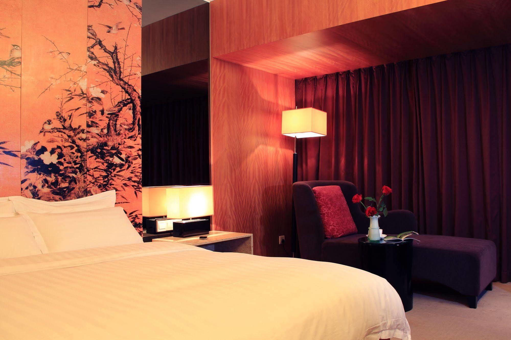 Grand Mercure Dongguan Humen Exteriör bild